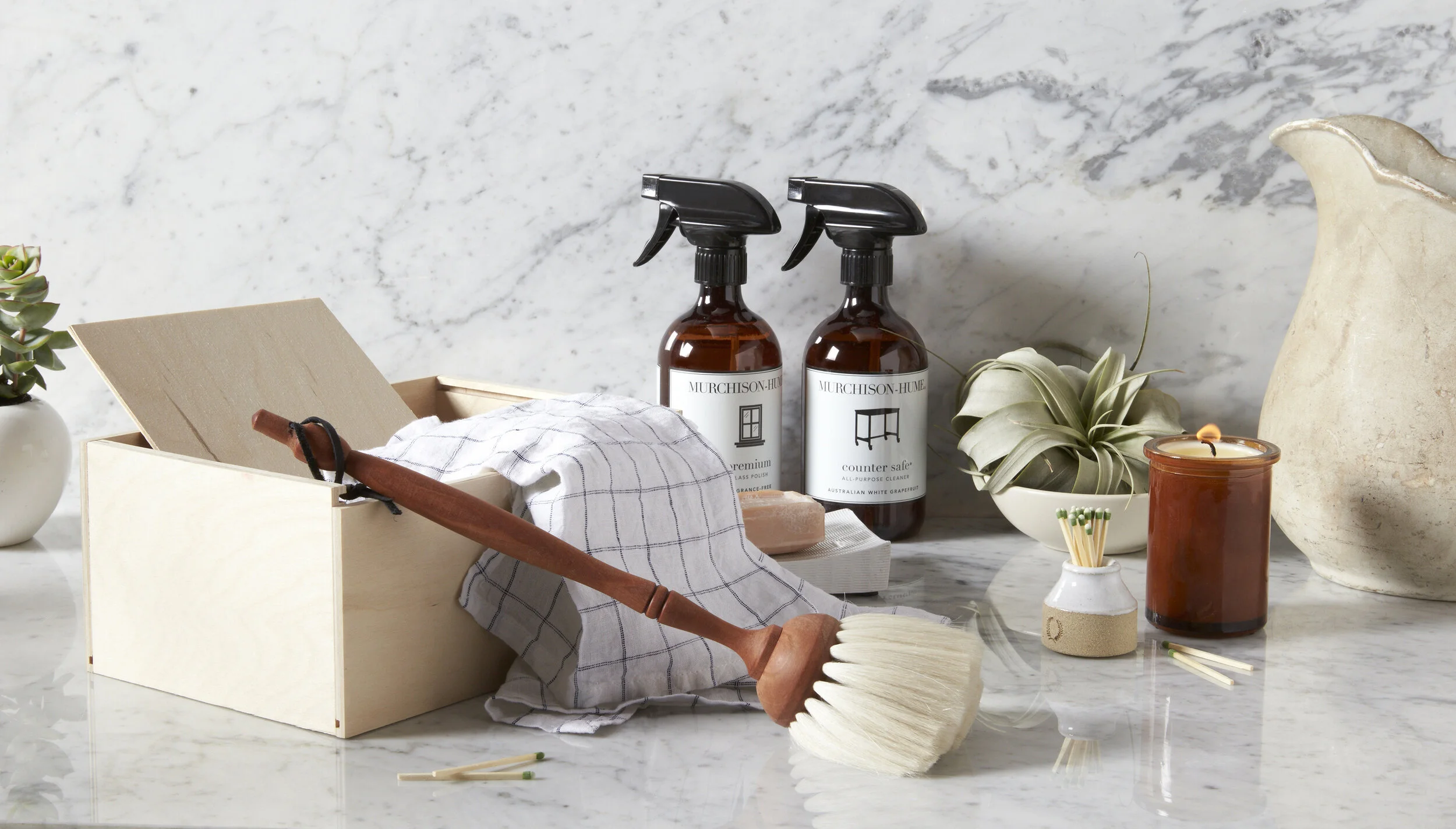 Murchison-Hume home care set