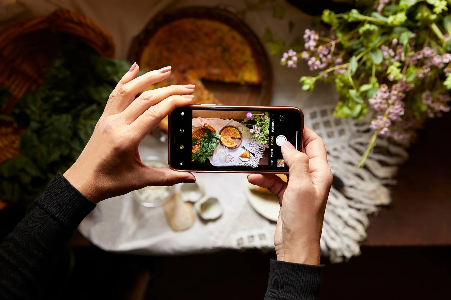 Photographing a quiche on a phone
