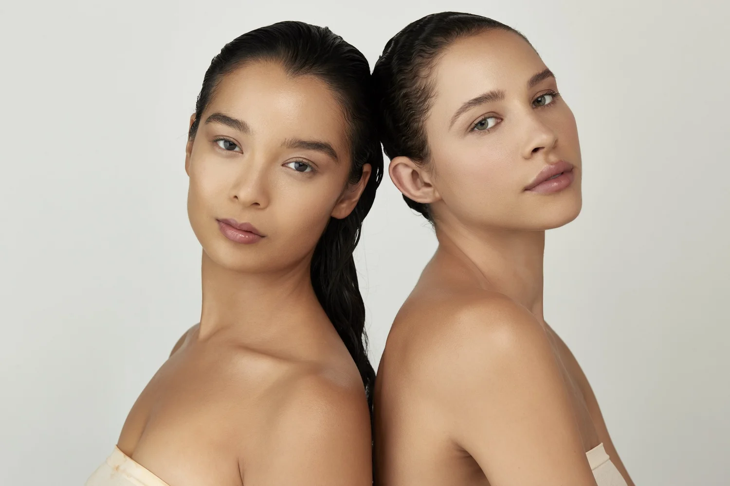 Beauty on-model — wet hair duo