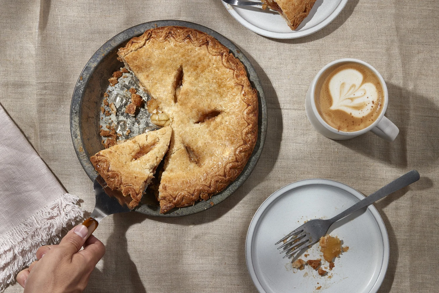 Apple pie and latte